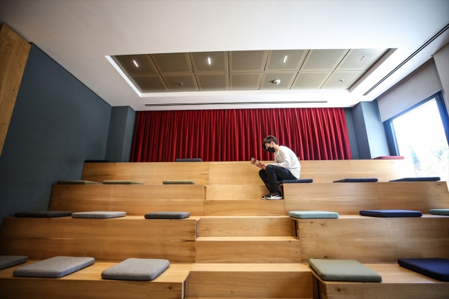 TÜGVA, online yaz okulunda 50 bini aşkın öğrenciye eğitim verecek